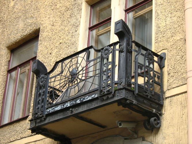 Стили художественной ковки, балкон